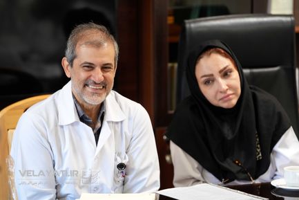 دیدار دکتر علی اکبر ولایتی با دکتر محمد اسماعیل قیداری رییس دانشگاه علوم پزشکی شهید بهشتی