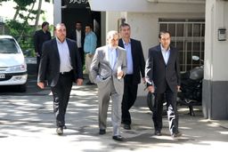 امضاء میثاق نامه امام رضا(ع)