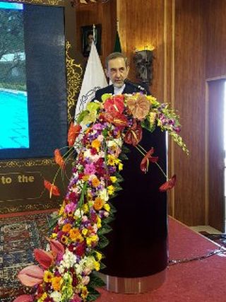 تصاویر دومین کنگره بین المللی مایکوباکتریولوژی در اصفهان