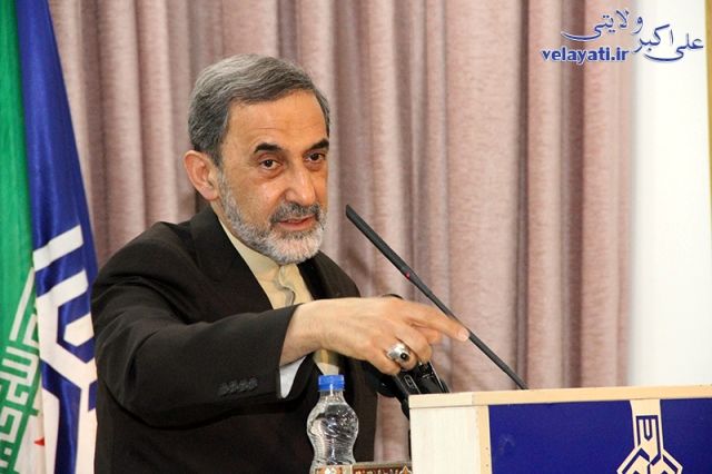 ایران می تواند «سلطان گاز دنیا» شود/ حماسه اقتصادي بدون توجه به حماسه سياسي امکانپذير نیست