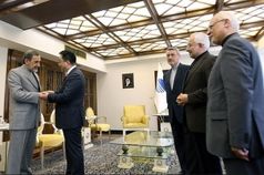 در 30 سال گذشته زندگی در شرایط تحریم را به خوبی آموختهایم