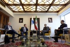 آمریکا با زیاده‌خواهی،‌ متحدانش را از دست خواهد داد
