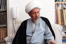 پیام تسلیت دکتر علی‌اکبر ولایتی در پی درگذشت حضرت آیت‌الله مؤمن