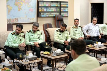 دیدار فرمانده حفاظت از شخصیت‌ها و دژبان فراجا با دکتر ولایتی