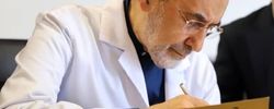 تبریک دکتر ولایتی به مناسبت روز خبرنگار