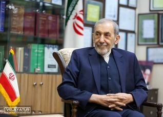 ولایتی: ملت بی نظیر و بزرگ ایران در تاریخ بدیل ندارد