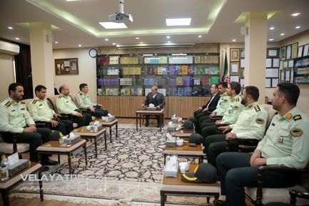 دیدار فرمانده حفاظت از شخصیت‌ها و دژبان فراجا با دکتر ولایتی