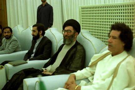 در خدمت ولایت-ریاست جمهوری